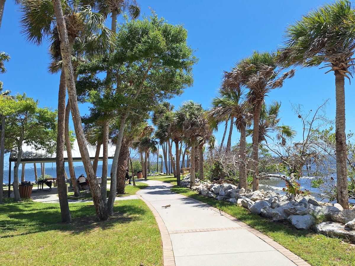 Castaways Point Park