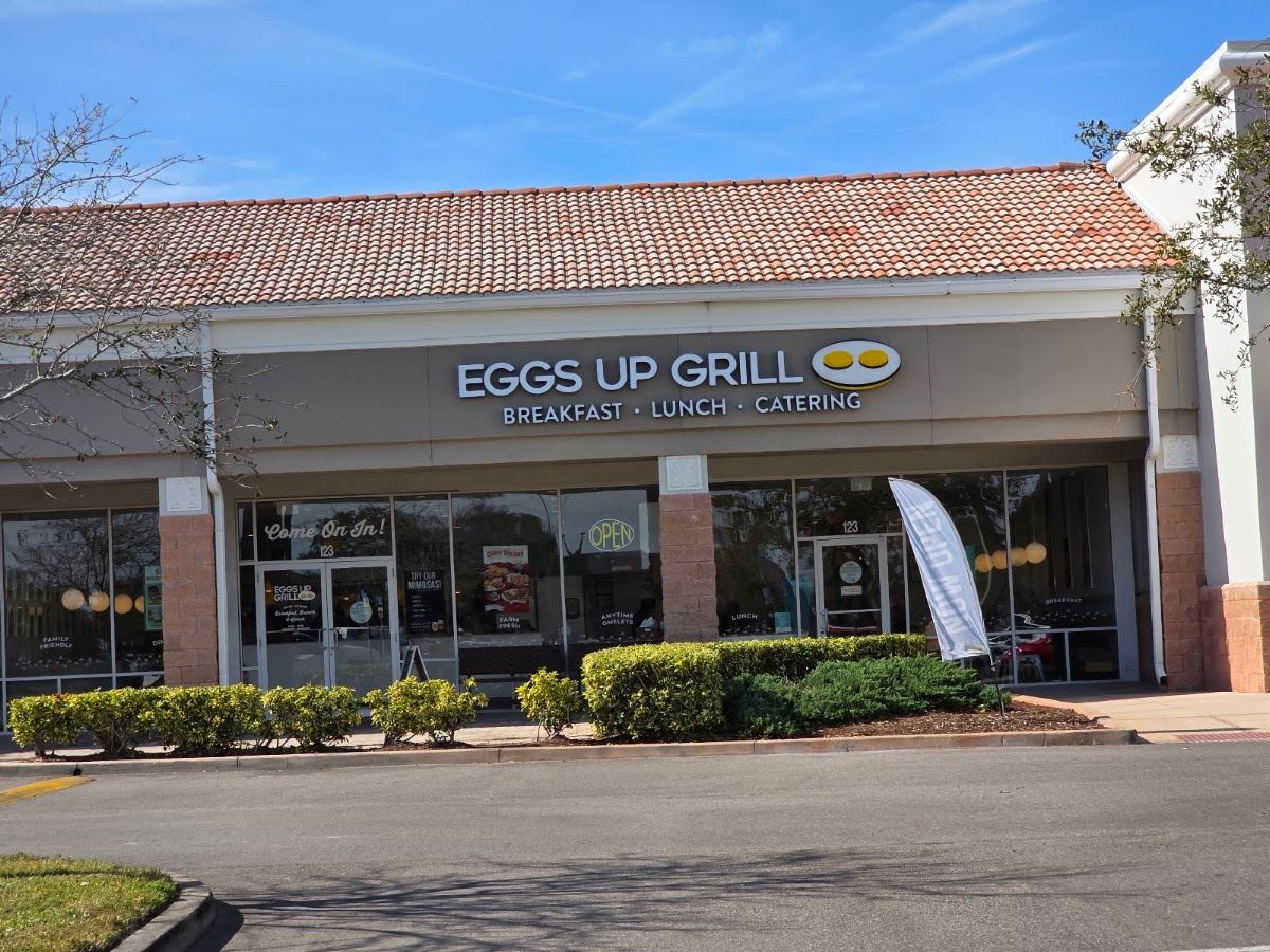 Eggs Up Grill