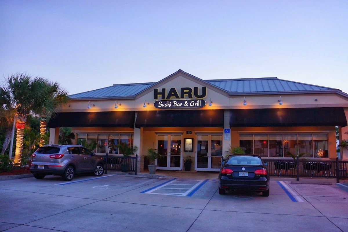 Haru Sushi Bar & Grill
