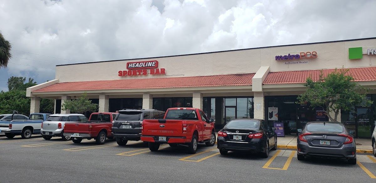 Headline Sports Bar & Grill