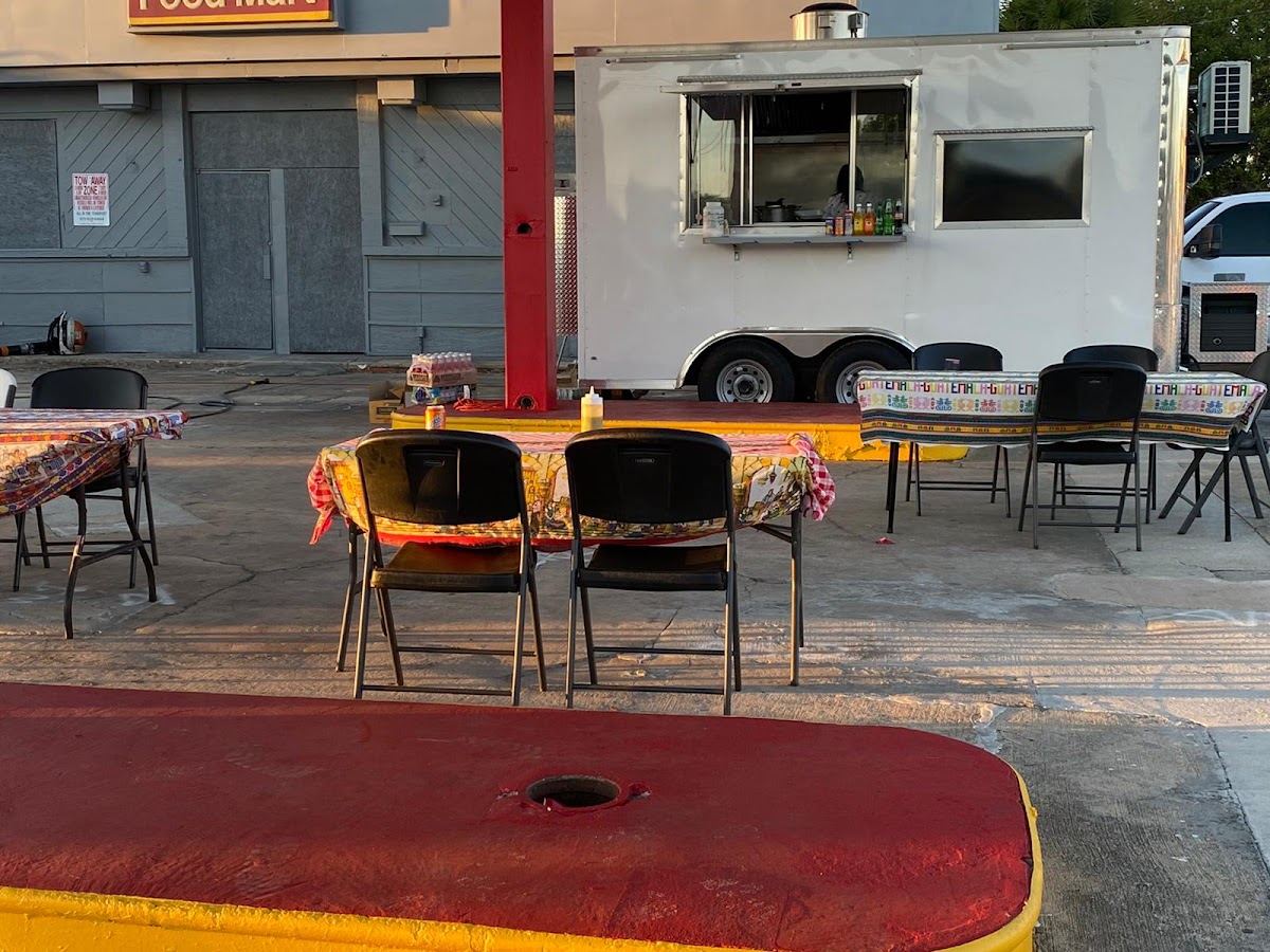 Xela Tacos