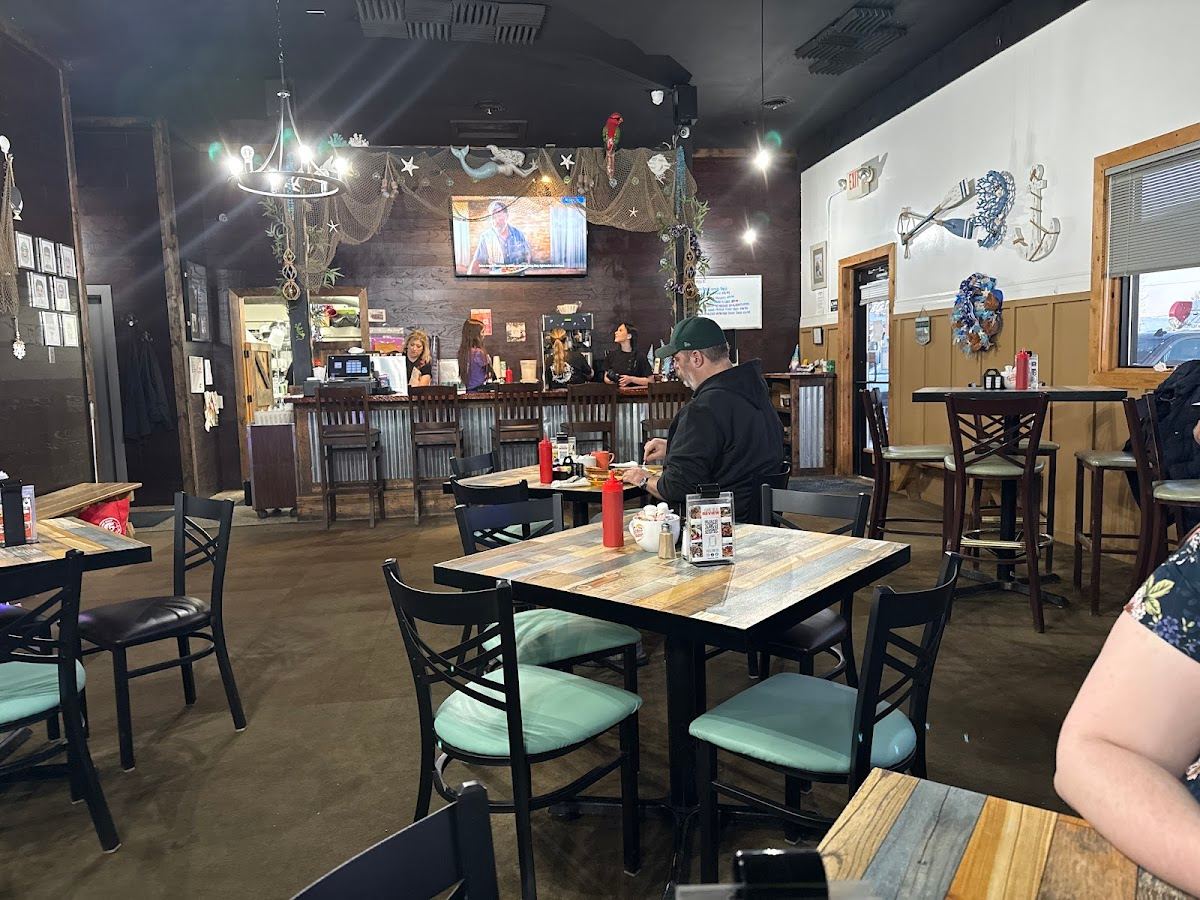 Long Island Cafe (#1 Rated Restaurant in Michigan)