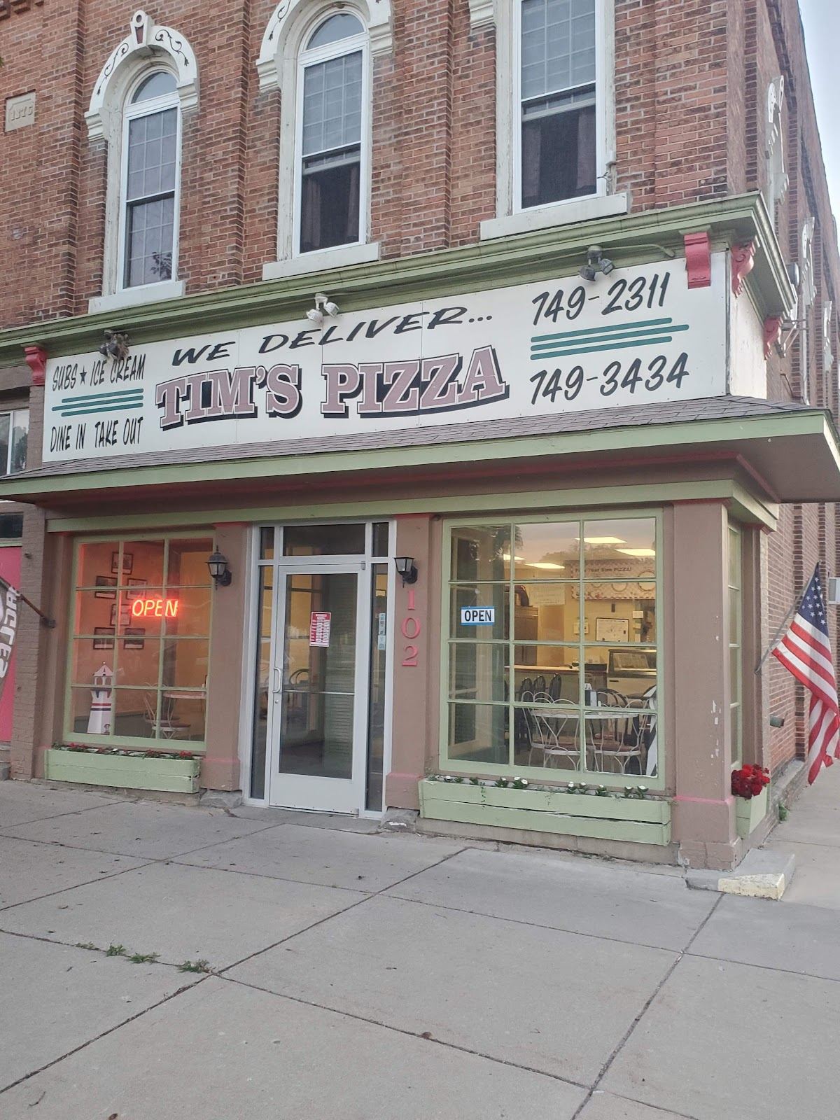 Tim's Pizza
