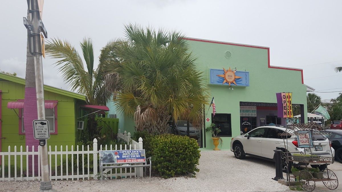 Great Licks Ice Cream Shop / CW Fudge Factory