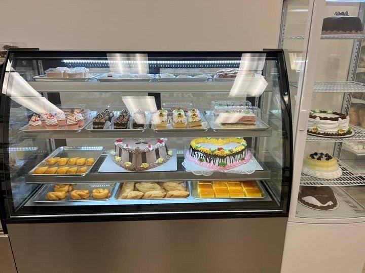 J&J Paradise Bakery