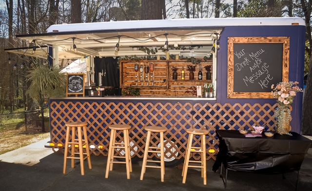 Country Roads Mobile Bar