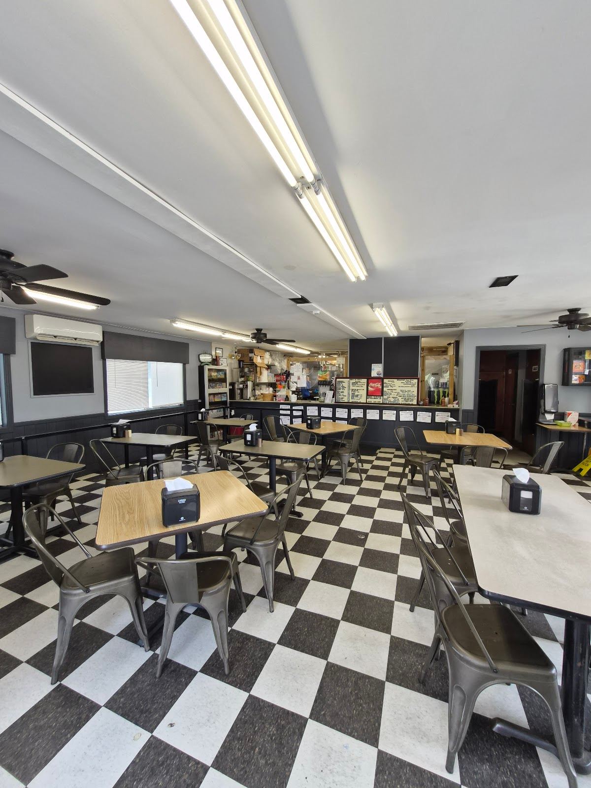 FAT Juniors Grill