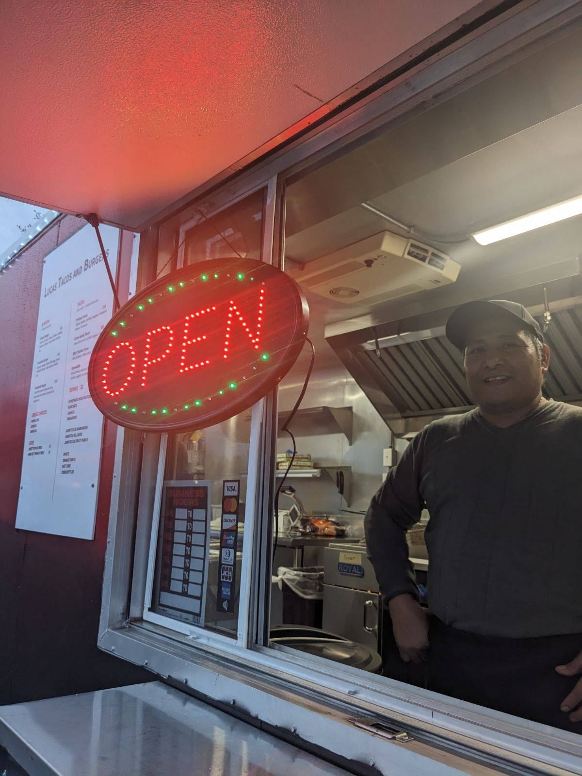 Lucas Tacos and Burgers