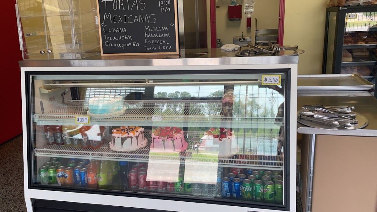 Merlina’s Bakery & Coffee