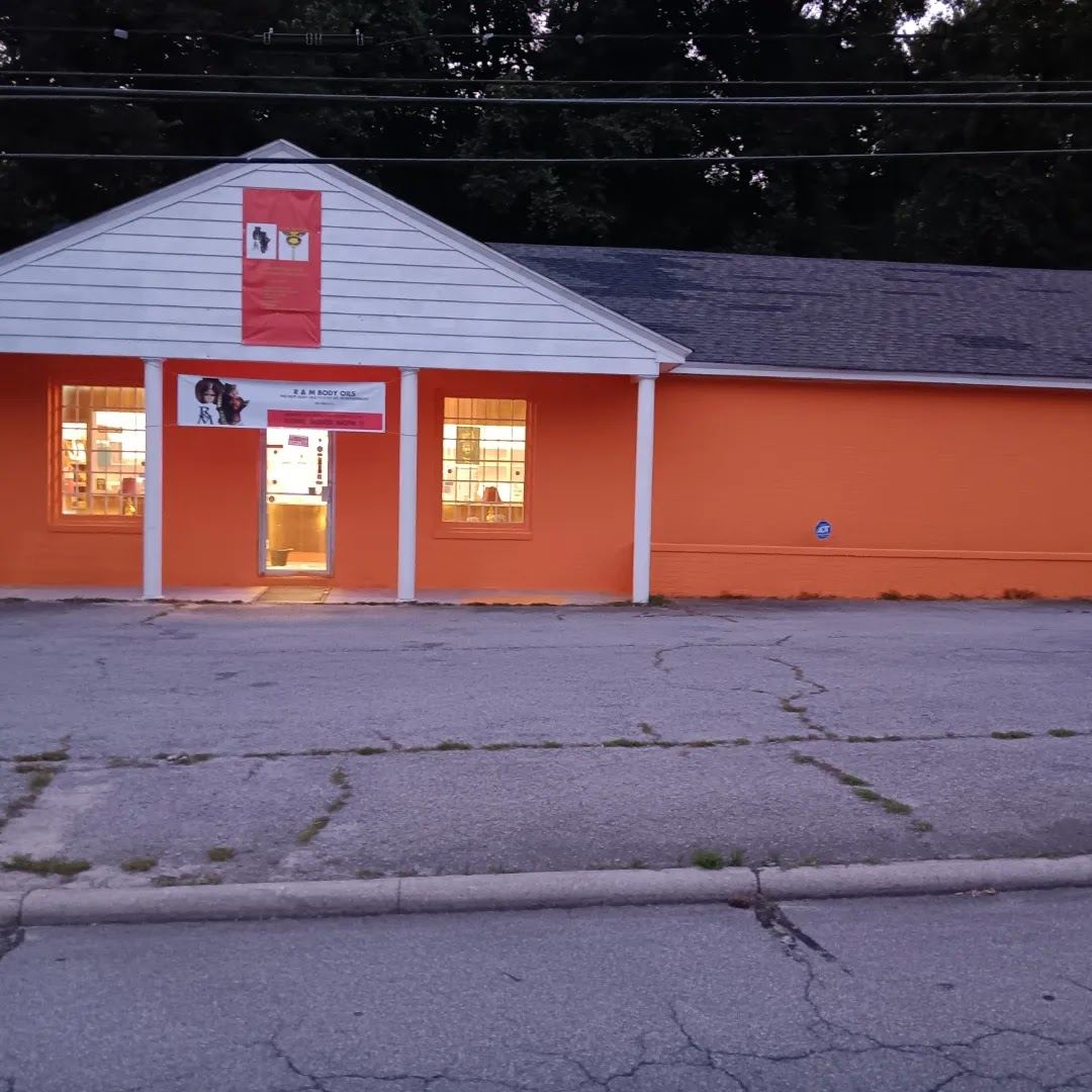 R AND M BODY OILS LLC