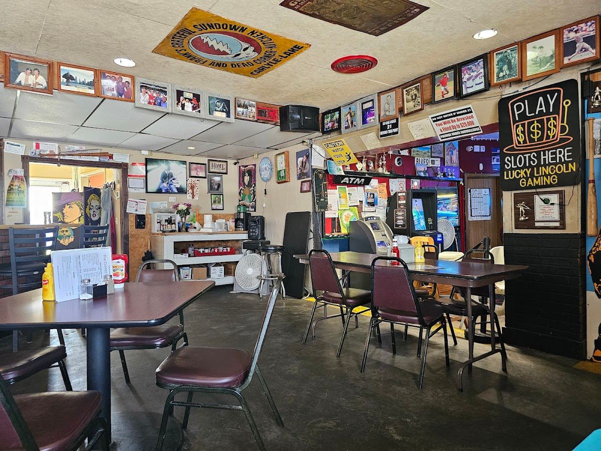 Frank's Sundown & Corner Kitchen