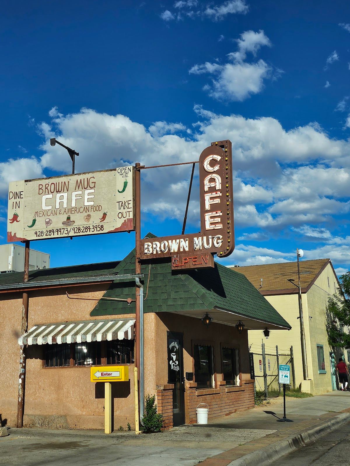 Brown Mug Cafe