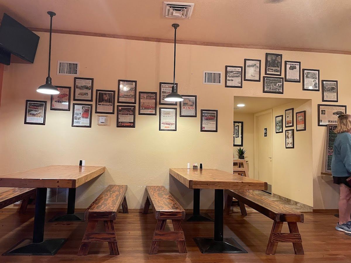 Mormon Lake Pizzeria