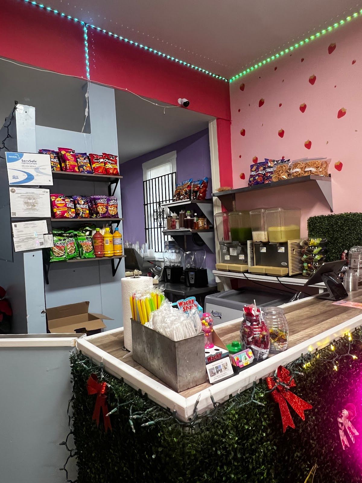 Merlos Fruteria LLC