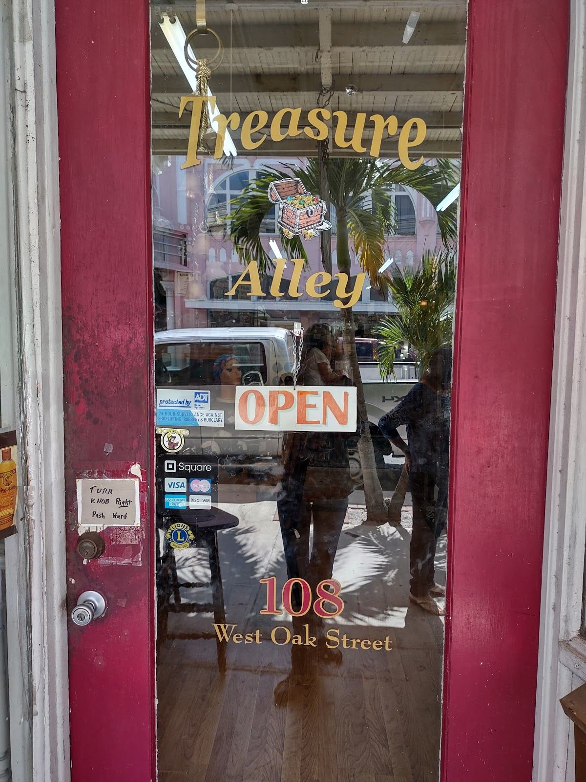 Treasure Alley