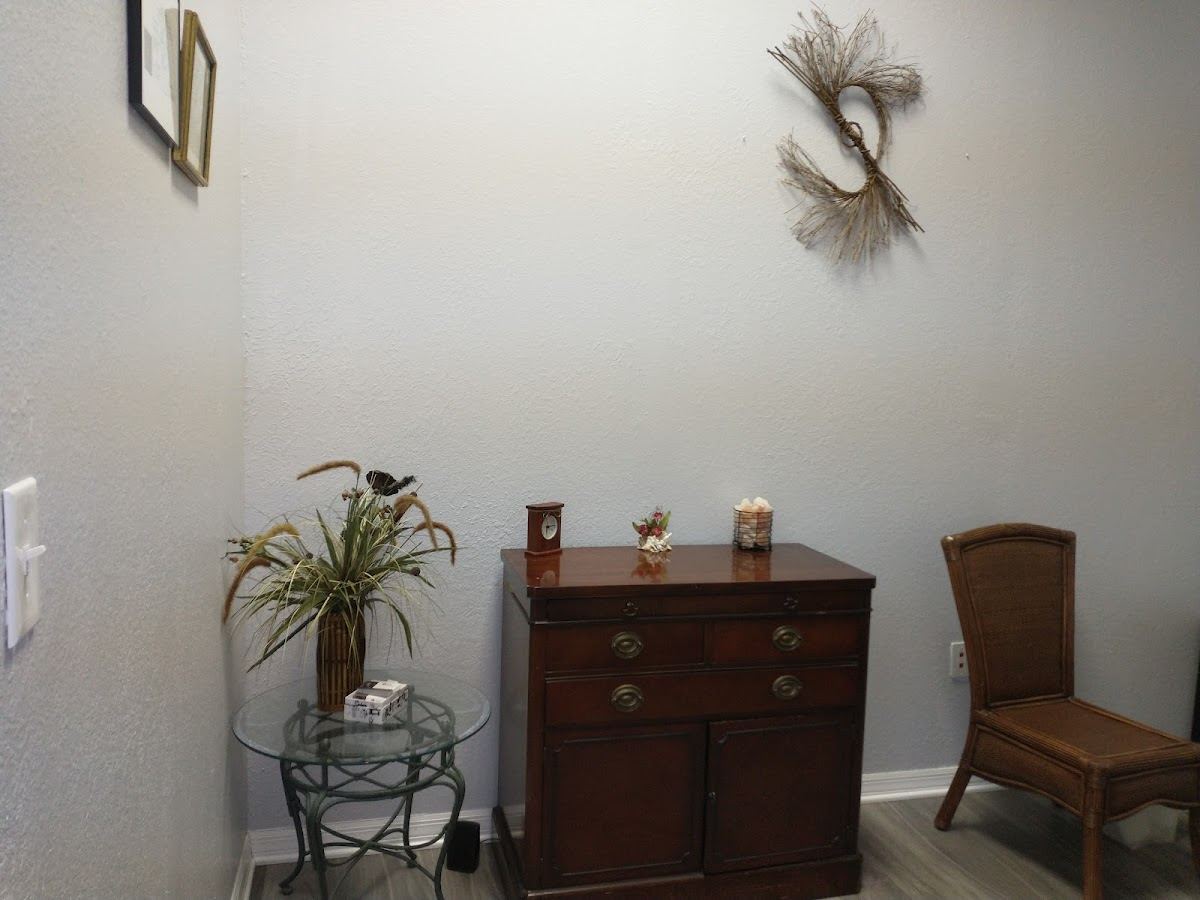 YueRen Tuina Therapeutic Massage Clinic 推拿-scalp and facial new