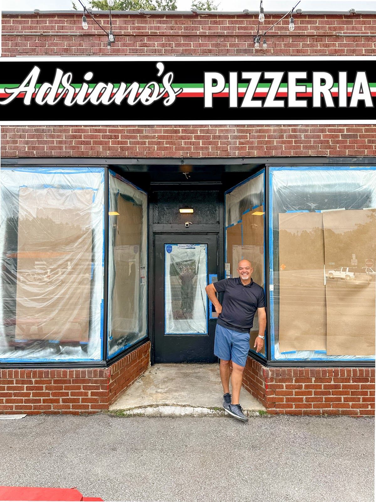Adriano's Pizzeria