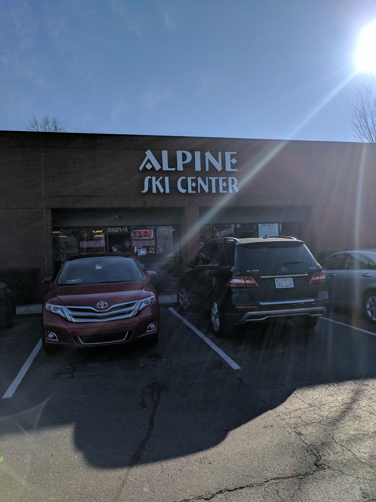 Alpine Ski Center