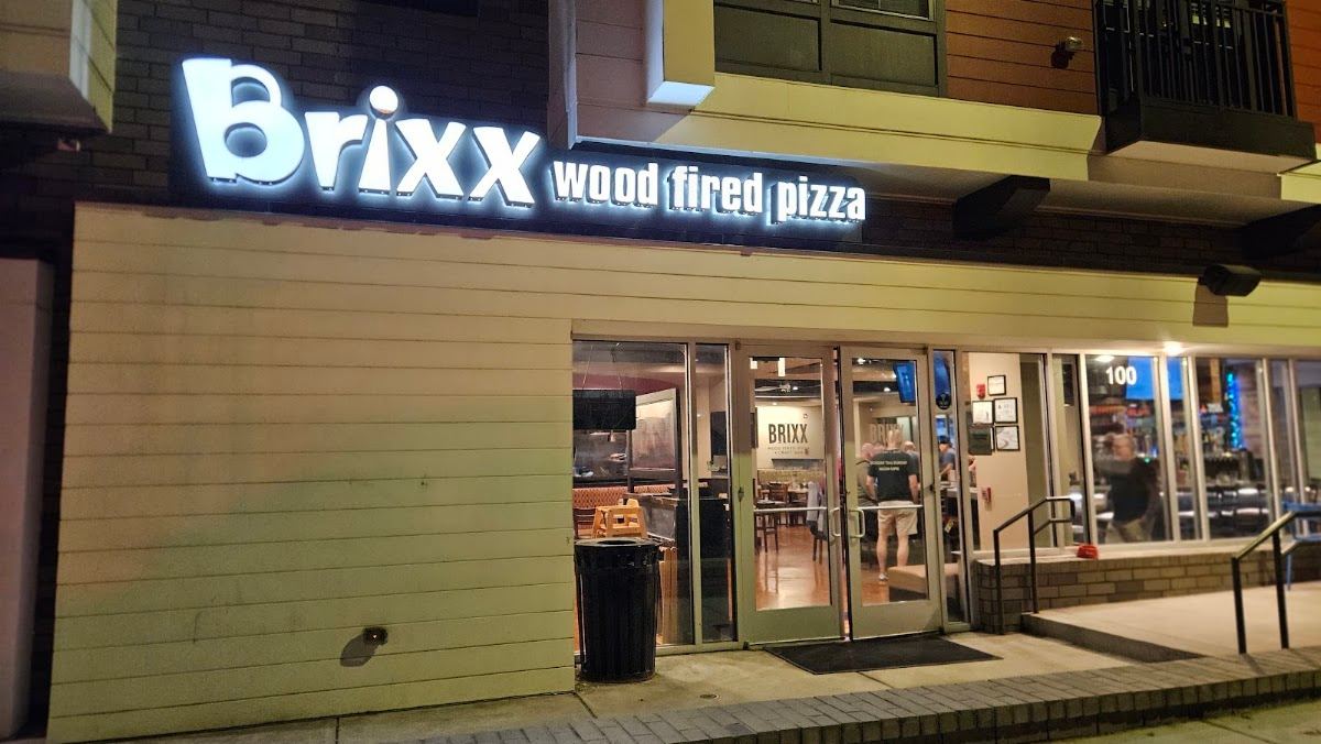 Brixx Wood Fired Pizza + Craft Bar