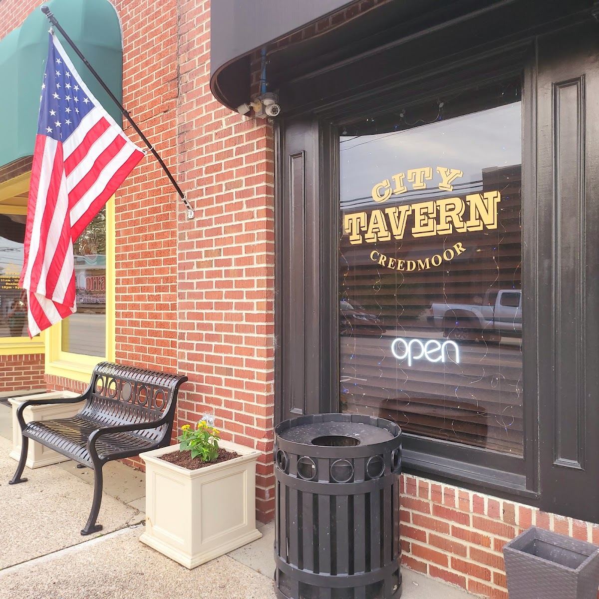 Creedmoor City Tavern
