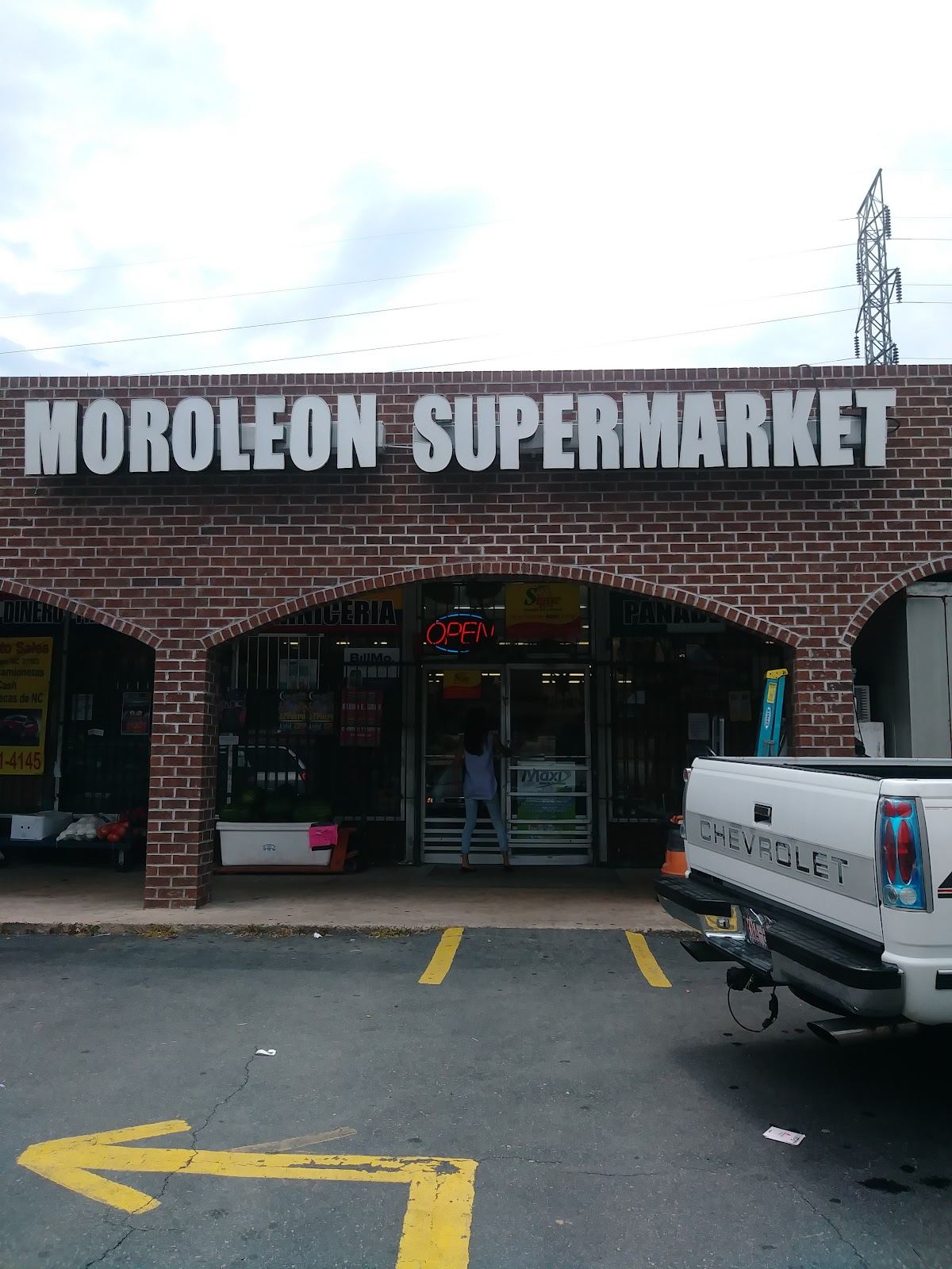 Moroleon Supermarket
