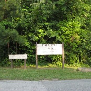 Piney Wood Park