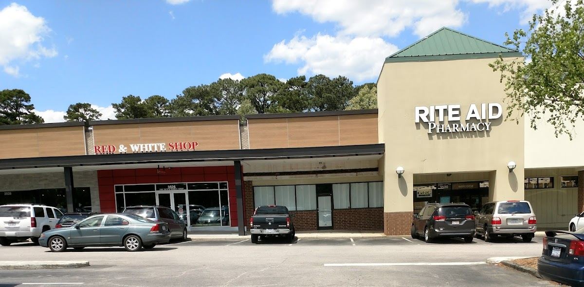 Red and White Shop