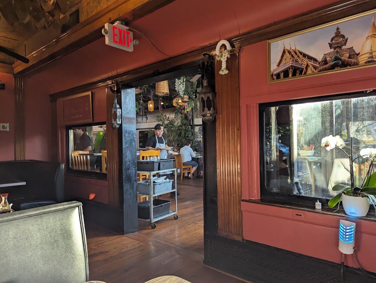 Thai Station Restaurant