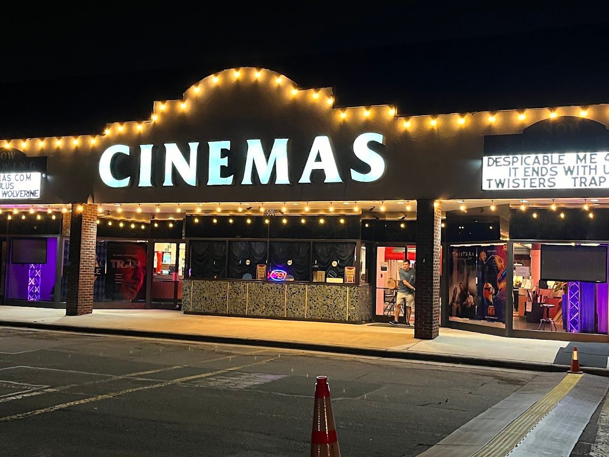 Triangle Cinemas @ Six Forks