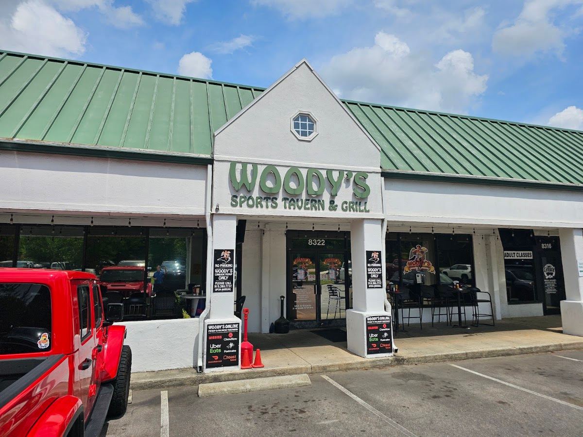 Woody's Sports Tavern & Grill Cary
