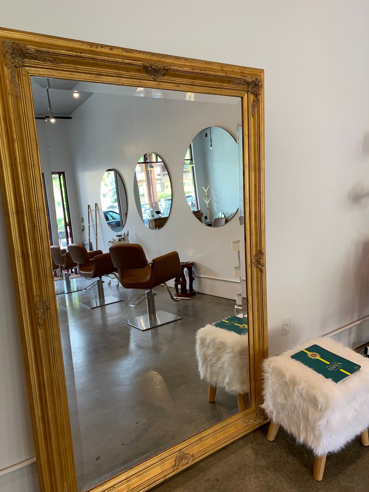 boon. boutique salon