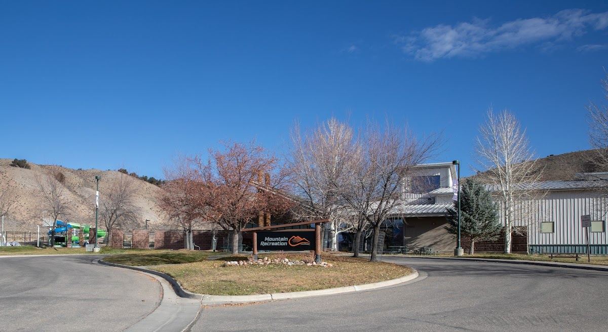 Mountain Recreation Eagle Pool & Ice Rink