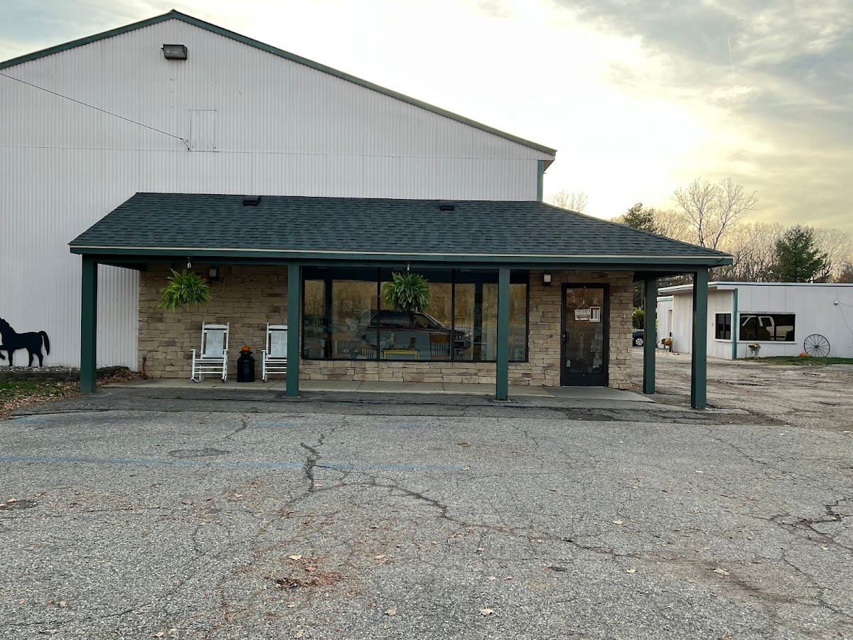 Countryside Animal Care & Decor, LLC Mason, MI Dr. Cheryl DeSilva