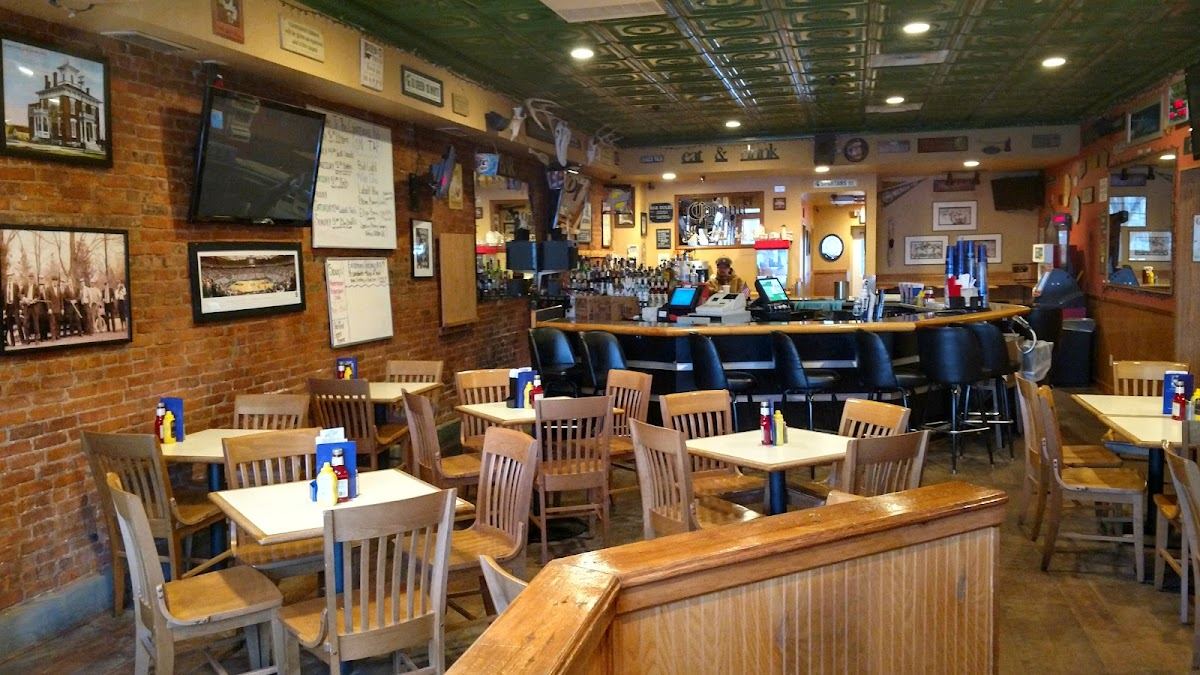 Courthouse Pub