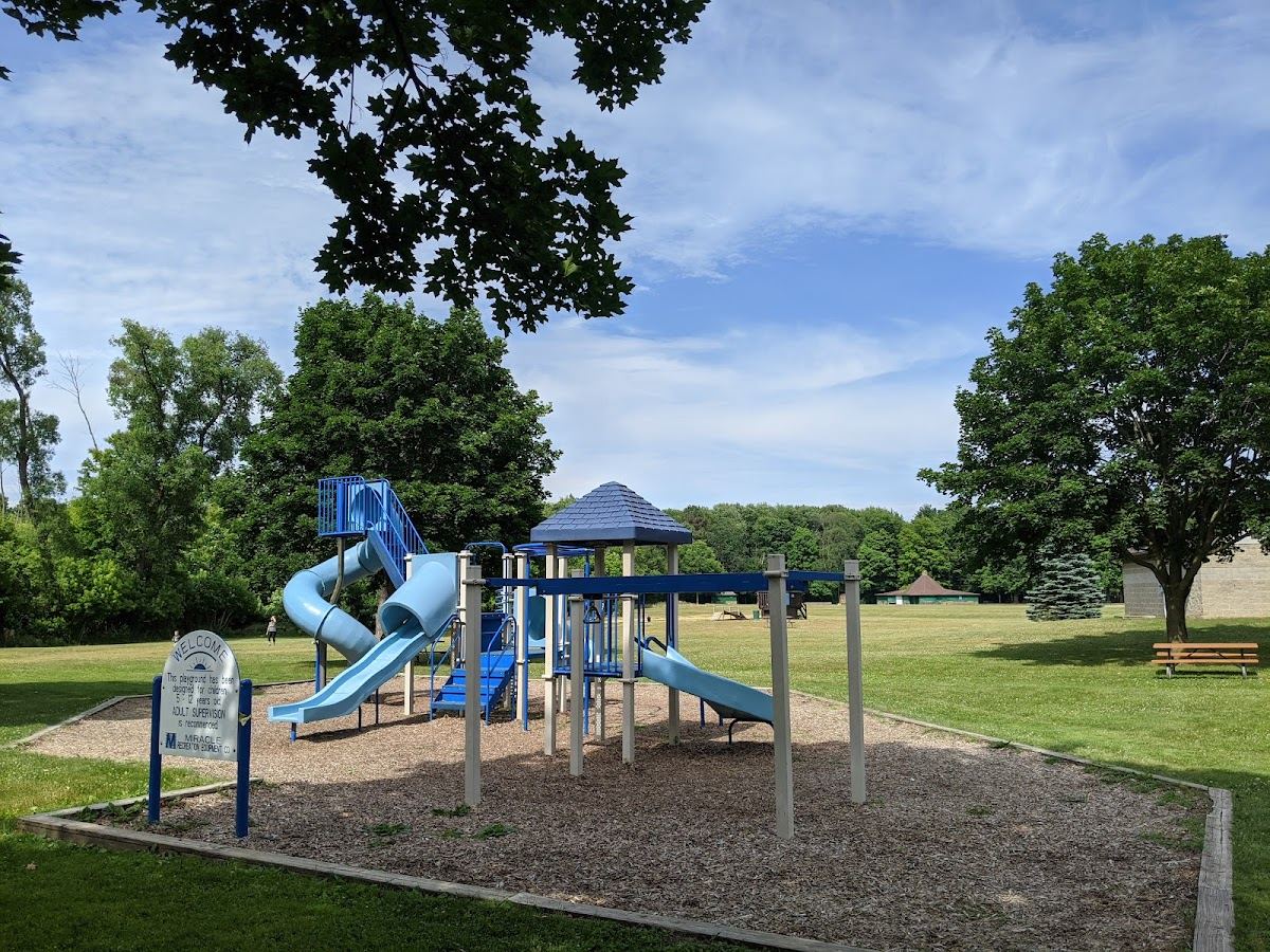 Grand Woods Park