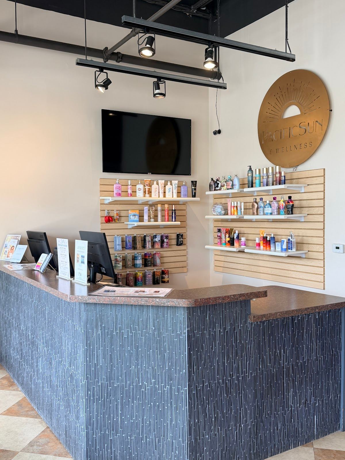 Pacific Sun & Wellness