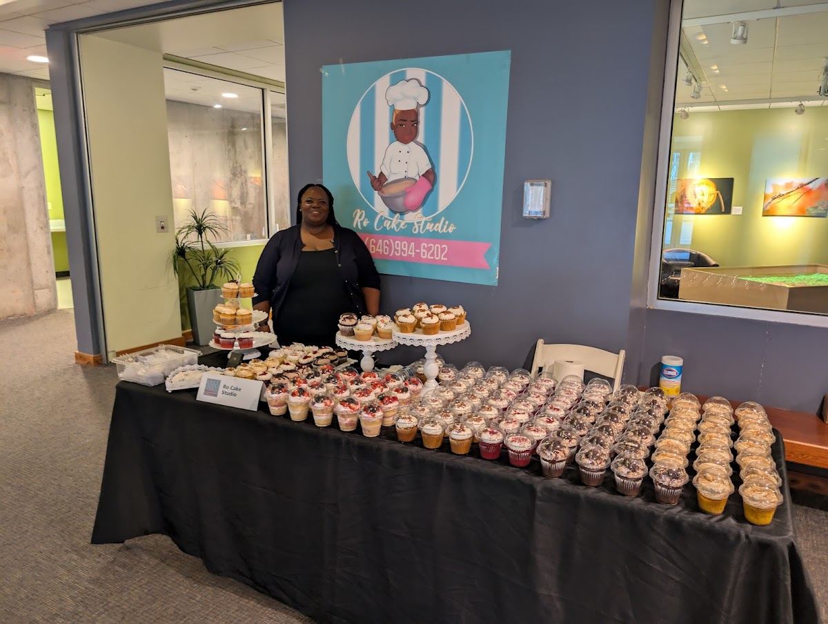 Ro Cake Studio LLC