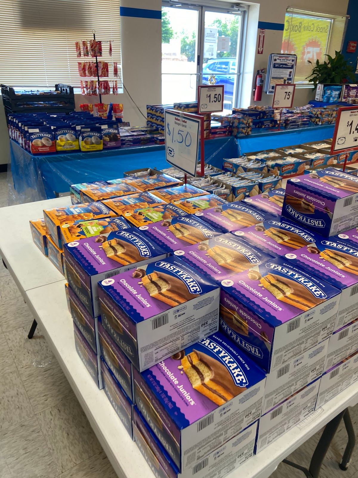 Discount Bakery Store