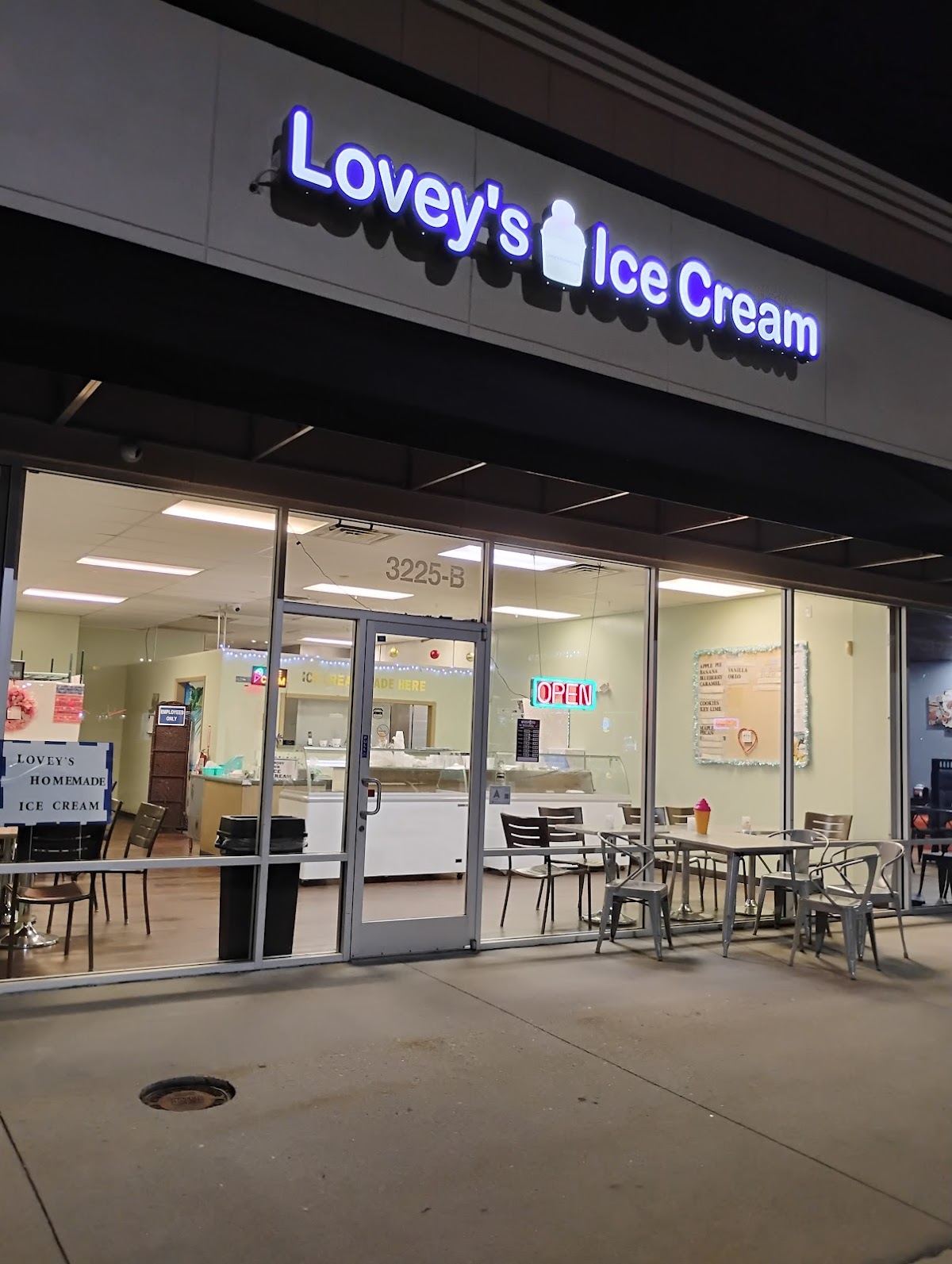 Lovey’s Ice Cream