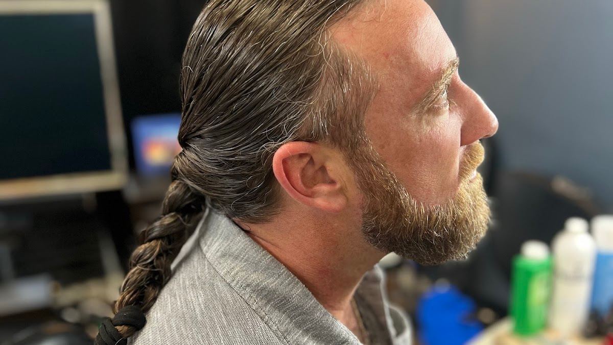 MANSCAPERS Barbershop & Wax Parlor