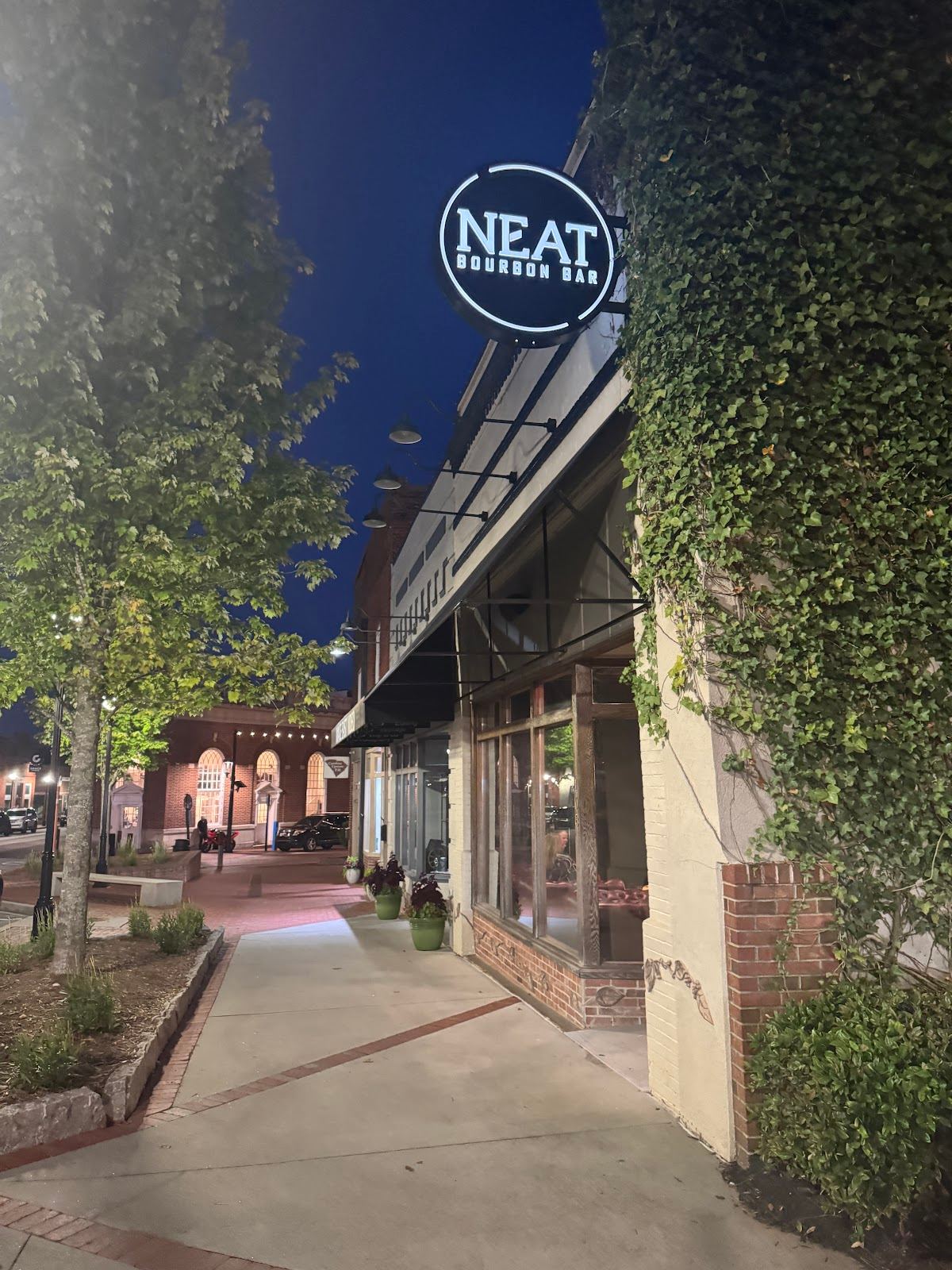 NEAT Bourbon Bar Greer