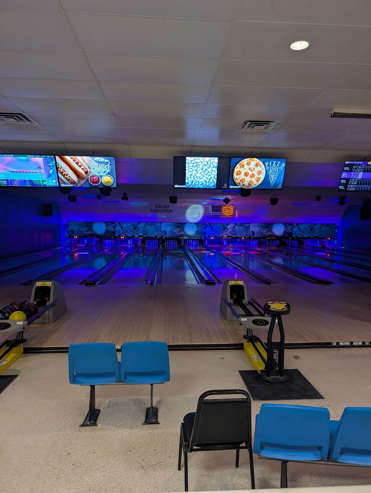 Peach Bowl Lanes