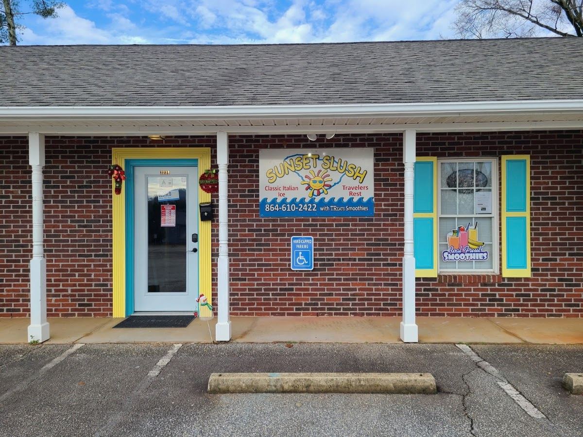 Sunset Slush of Travelers Rest with TReats Smoothies