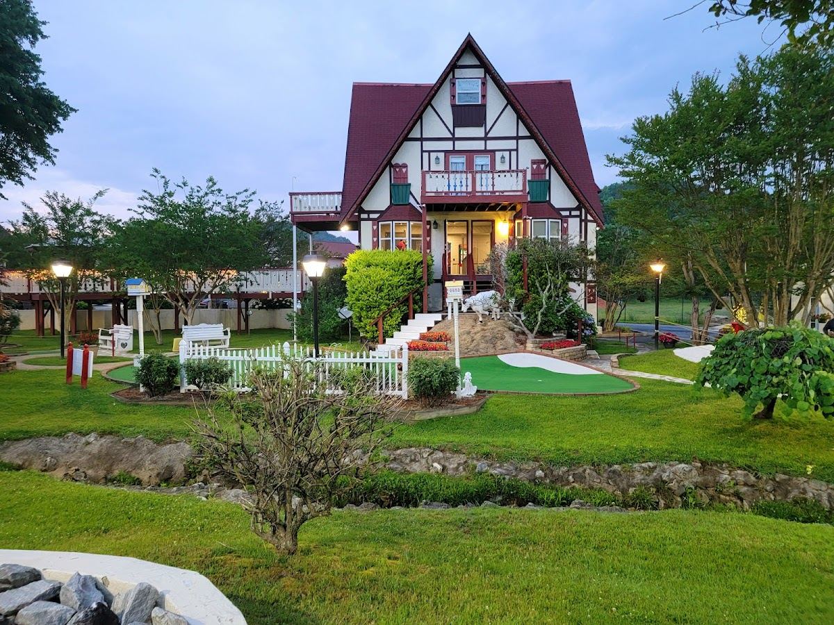 Alpine Mini Golf