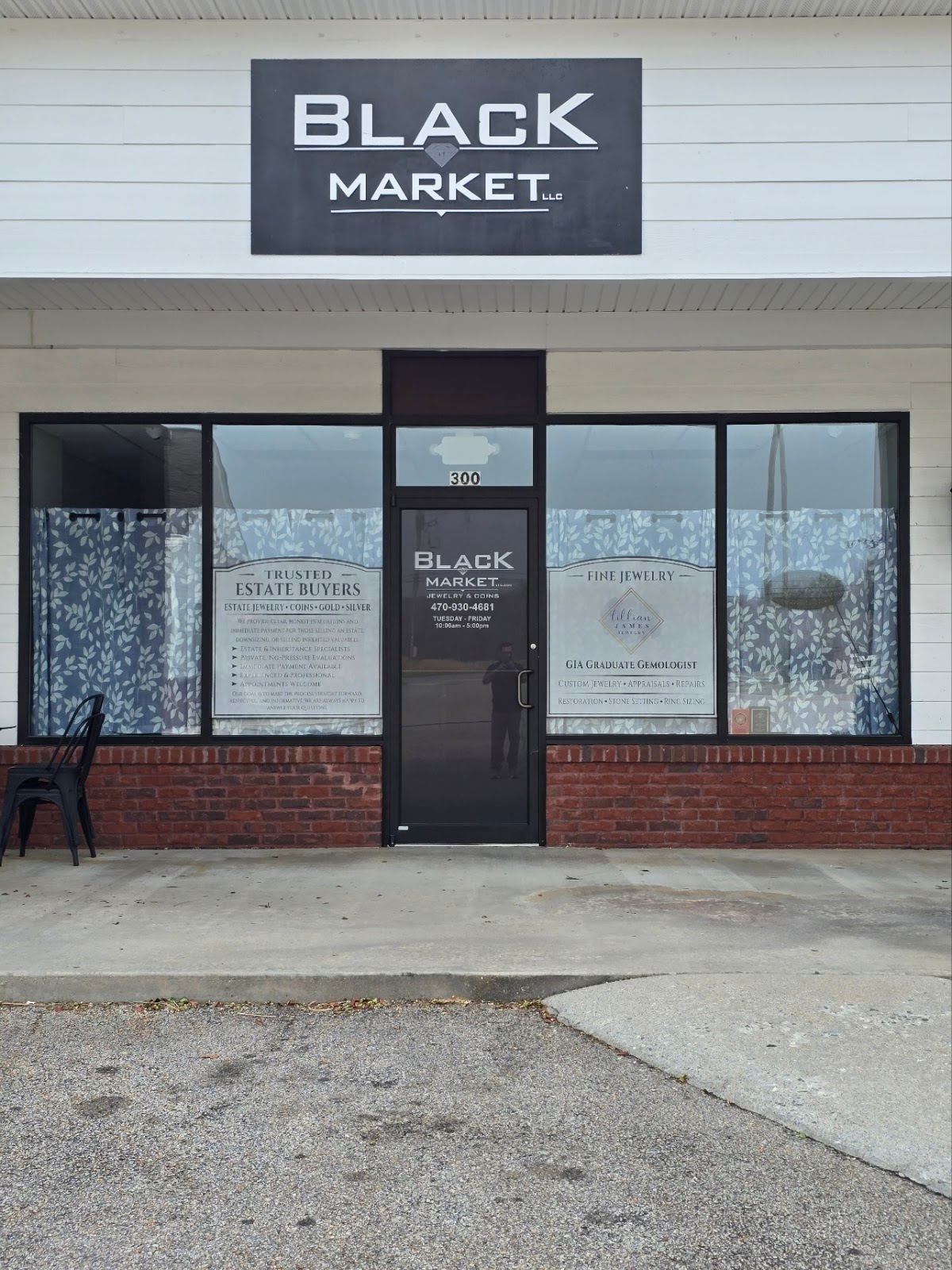 Black Market llc