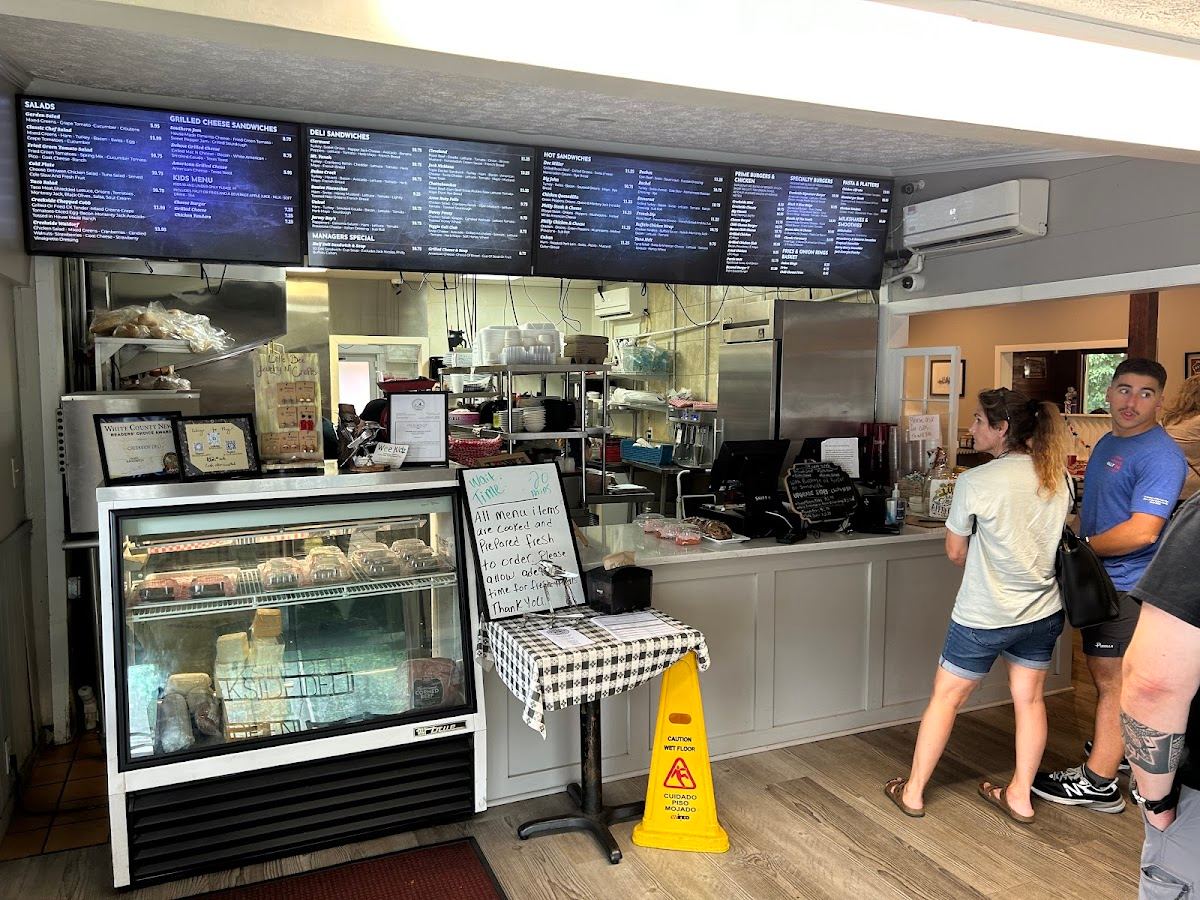 Creekside Deli