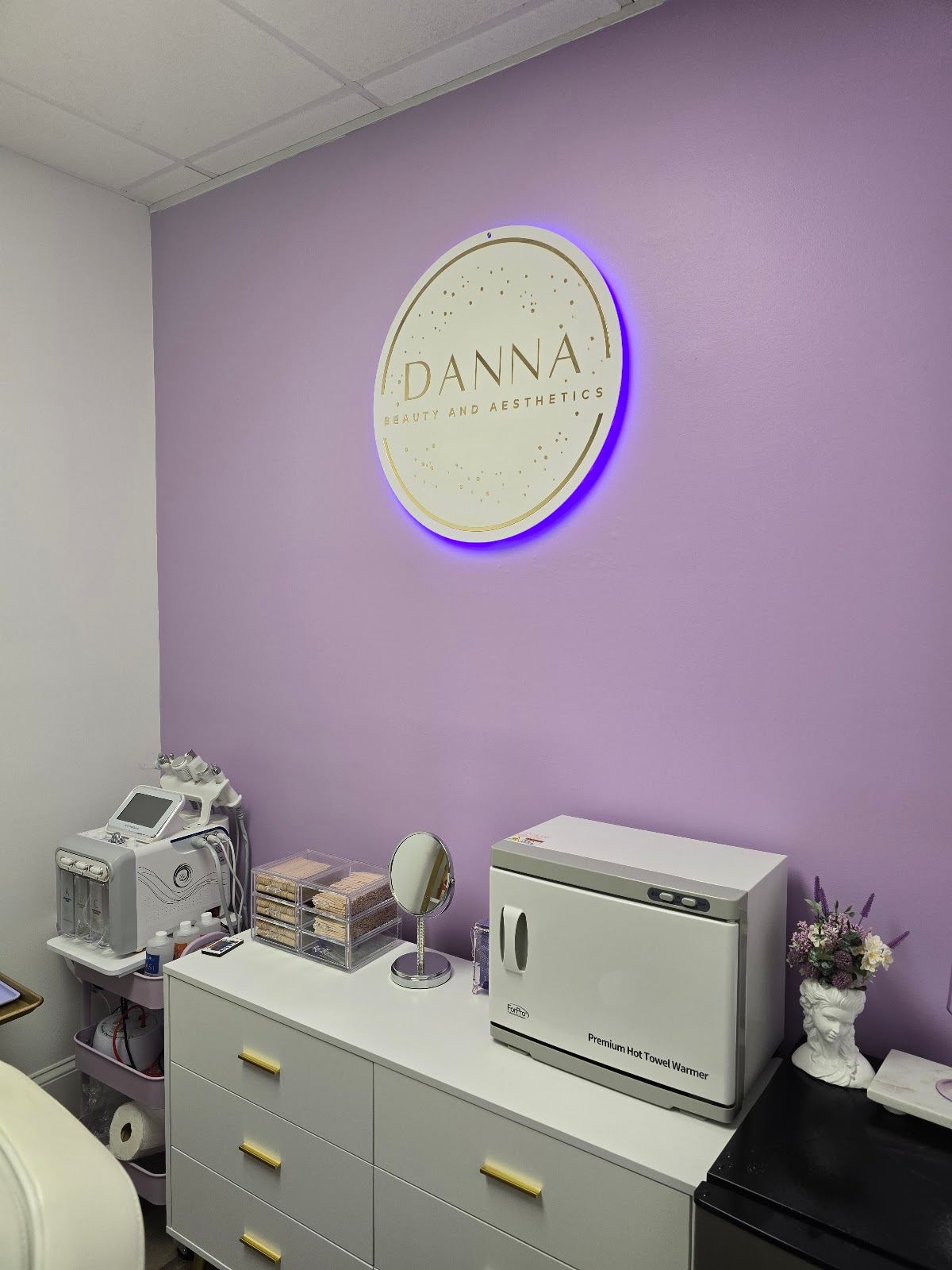 Danna Beauty and Aesthetics