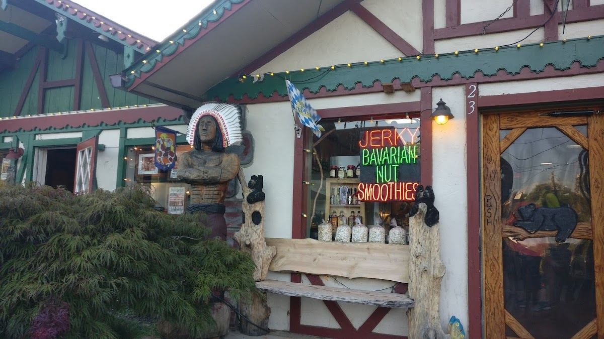 Helenbach Candle Boutique & Wine Haus