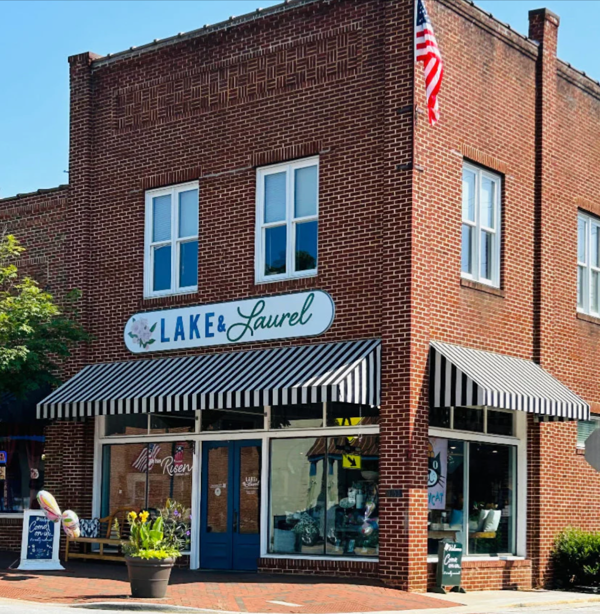 Lake and Laurel Company
