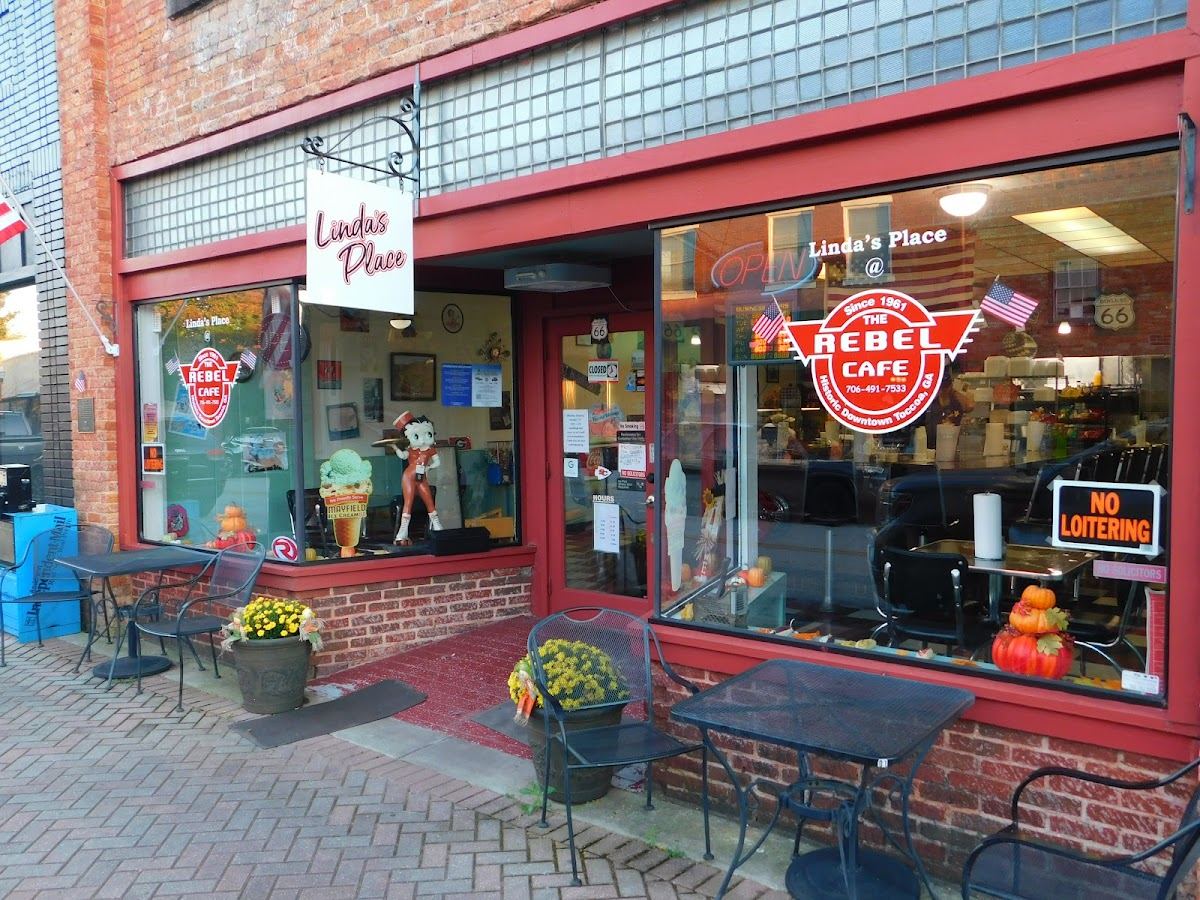 Linda's Place at The Rebel